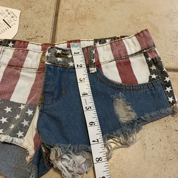 Ge Lai Mei Distressed American Flag Denim Shorts - Size M - Picture 7 of 7